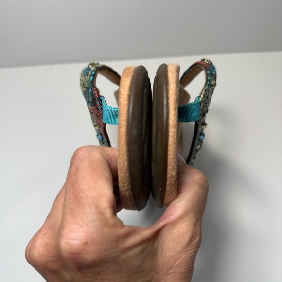 Vionic Lucia Women's Embellished Blue Teal Snake Thong Sandals Women’s Size 9.5 - Picture 7 of 10